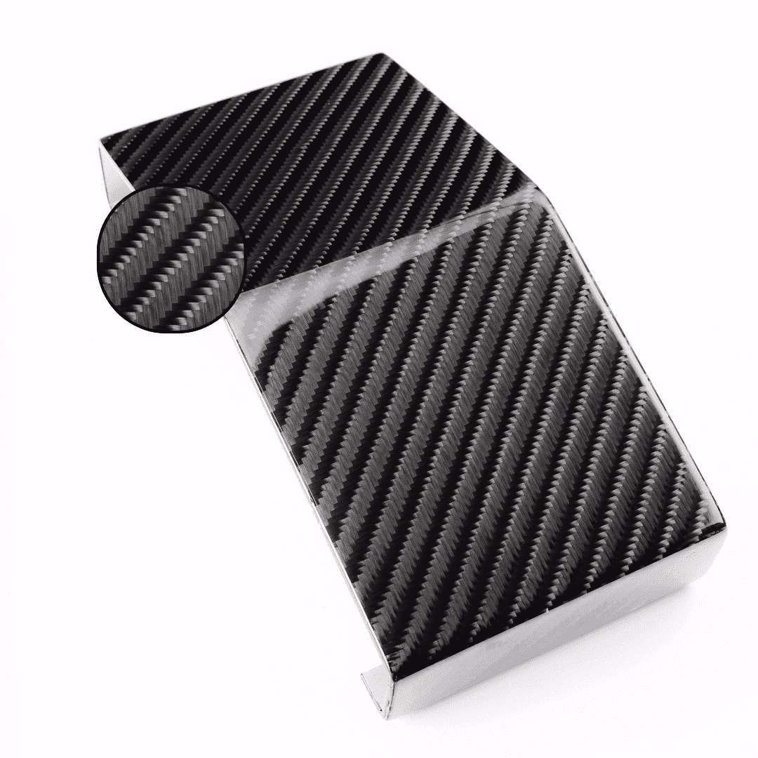 Leistungsstarkes Carbon-Kunststoff-Design für Fahrzeuge, leicht und langlebig.