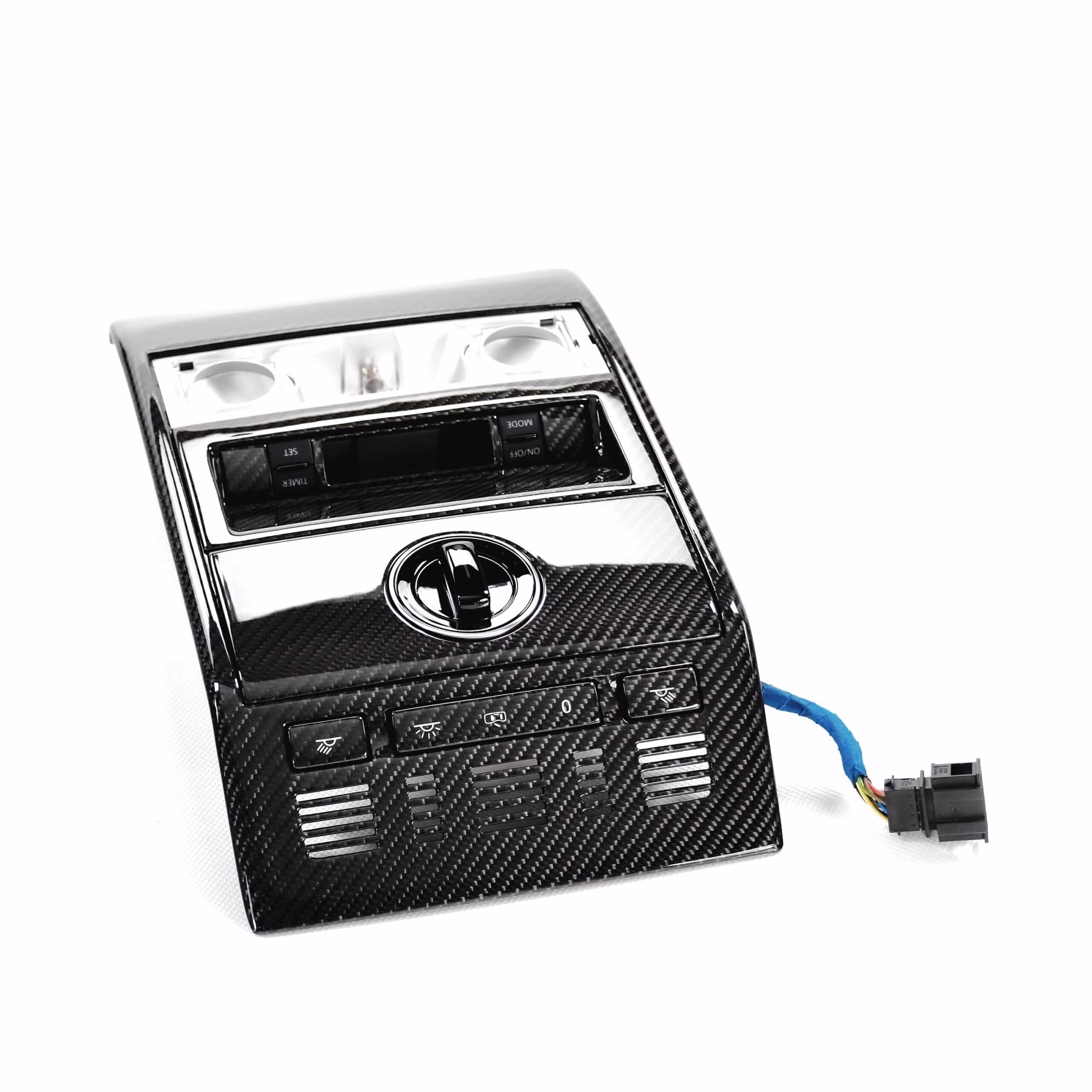 Schwarzes Carbon-Finish Automobilsteuergerät mit Bedienknöpfen und Kabelanschluss.