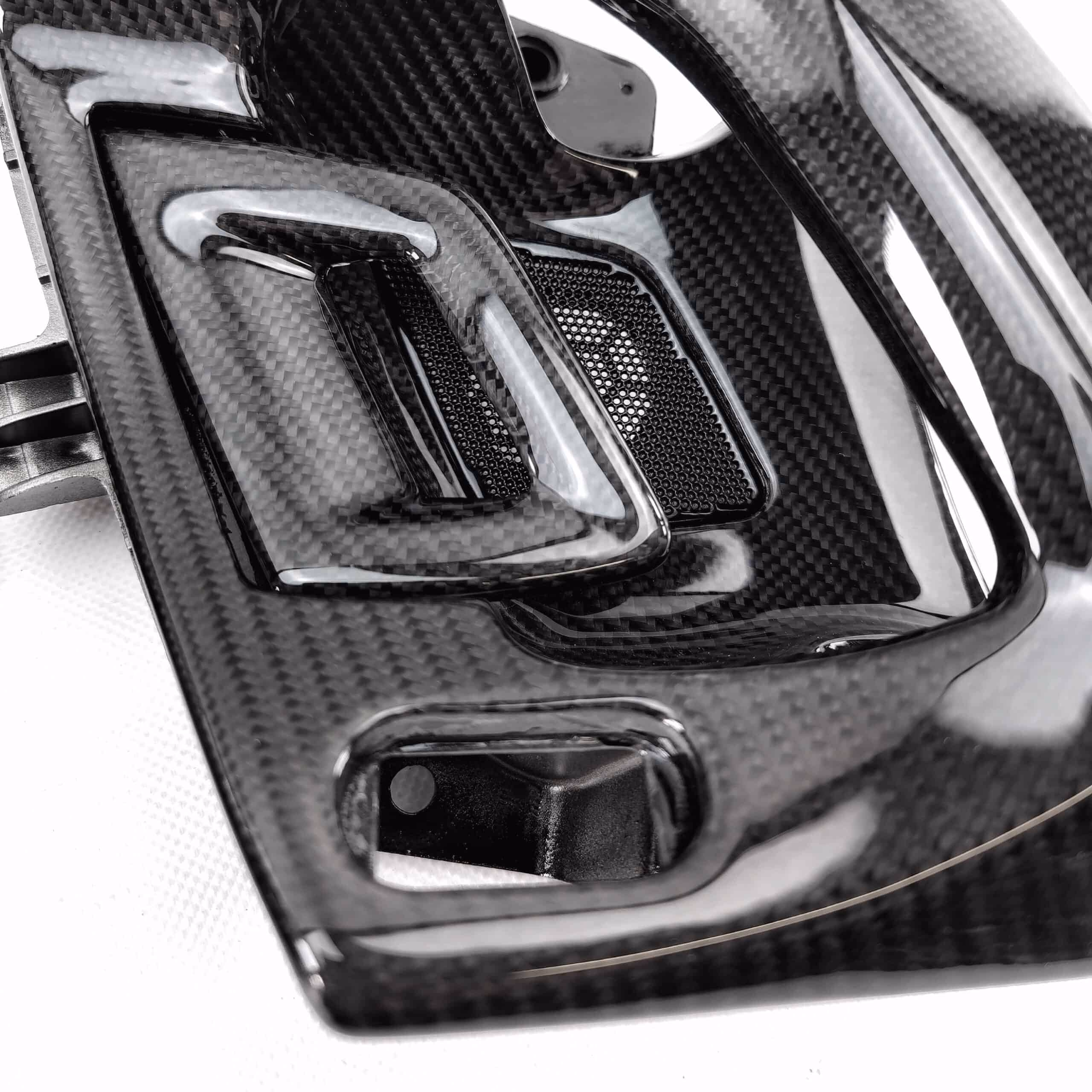 Carbon-Karbon-Fahrzeugteile, Hochleistungs-Carbonfasermaterial, Leichtbau-Carbonschmuck fĂĽr Automobiltechnik.