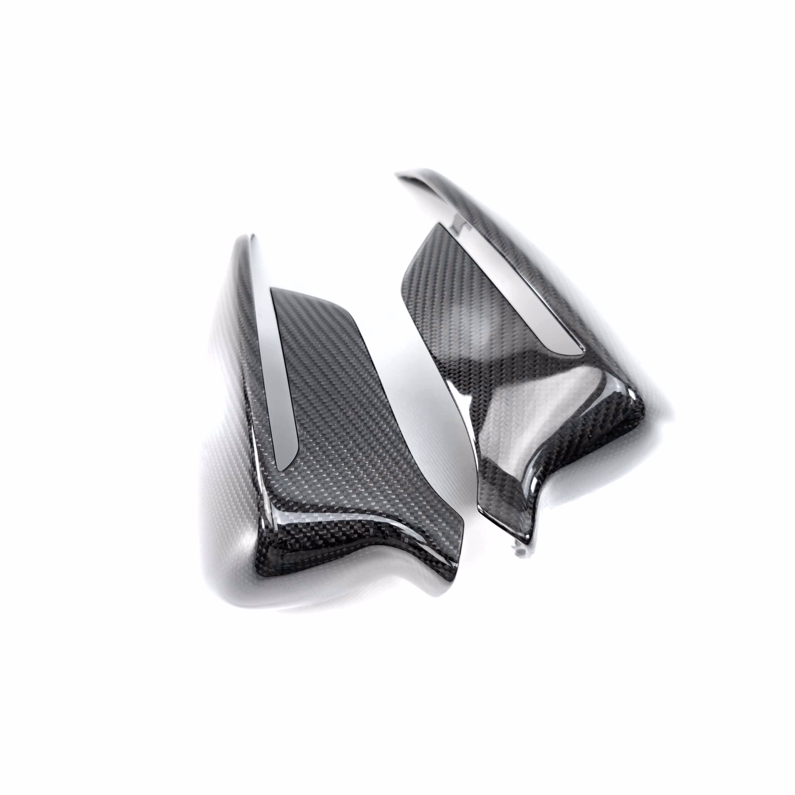 Leistungsstarke Carbon-Karbon-Splitter für Fahrzeugaufsätze, perfekte Aerodynamik und Design.