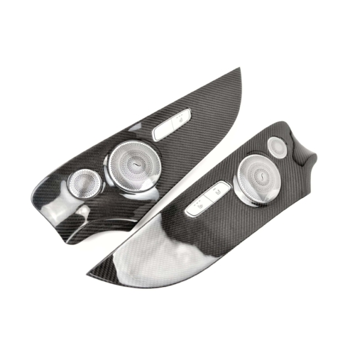 High-quality carbon body rails for individual car design and improved aerodynamics.