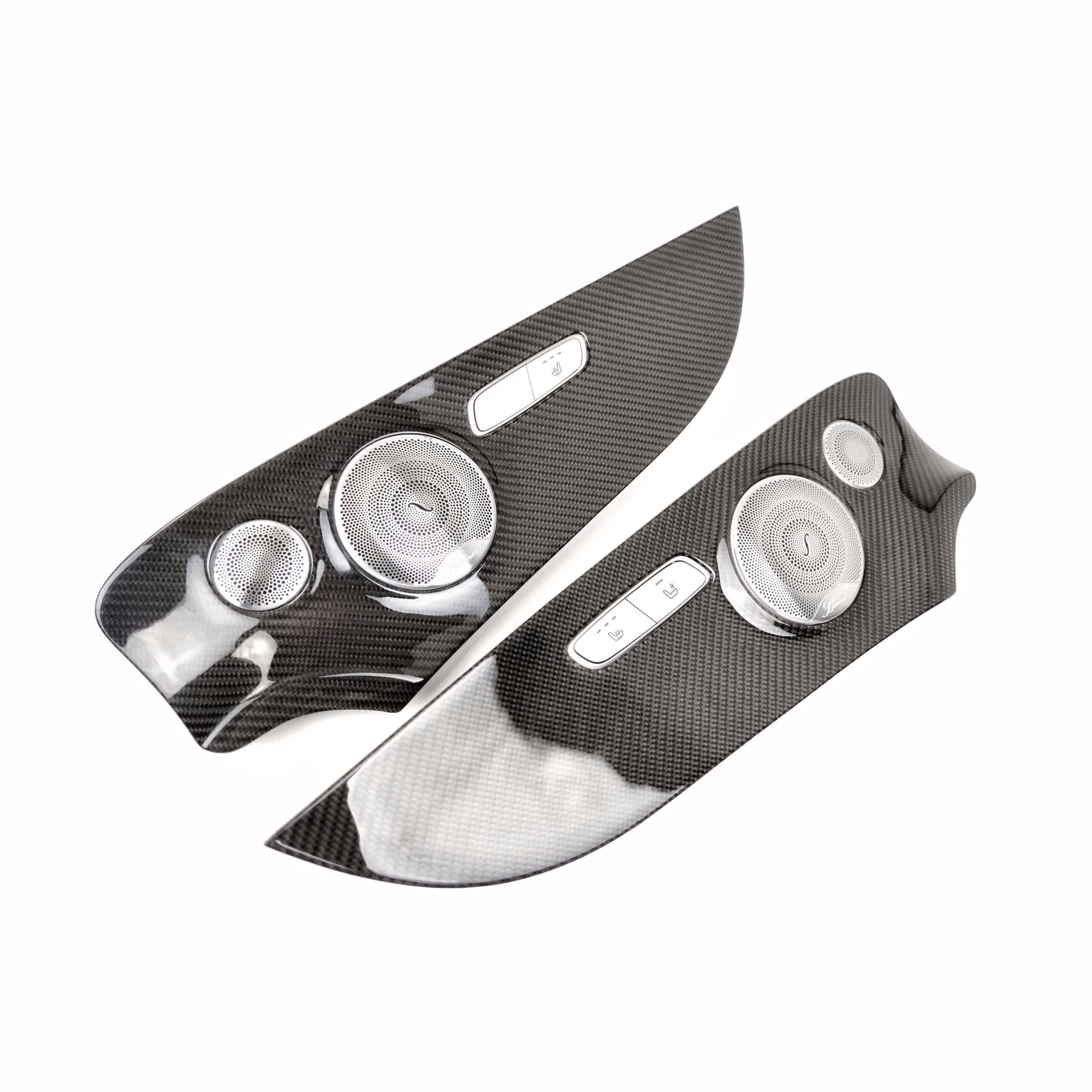 Hochwertige Carbon-Karosserie-Relings für individuelles Automobildesign und verbesserte Aerodynamik.