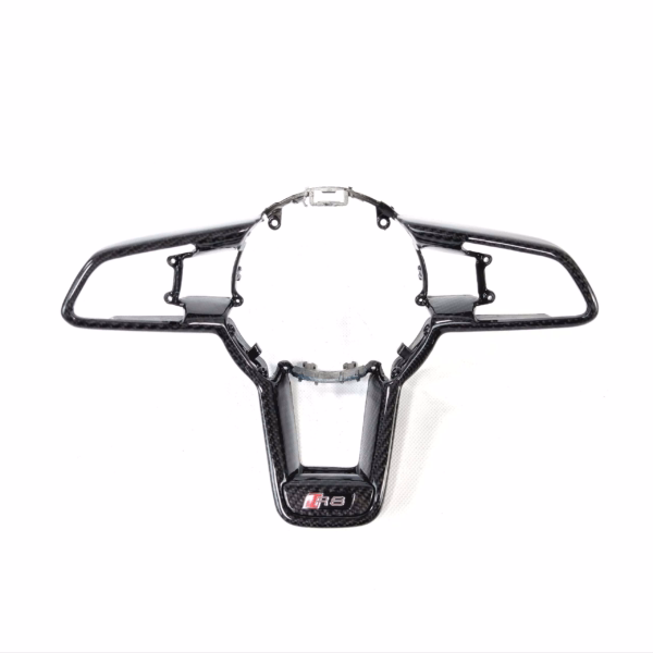 Leitfach für Audi R8 aus Carbon, sportliches Design, hochwertige Fahrzeugveredelung.