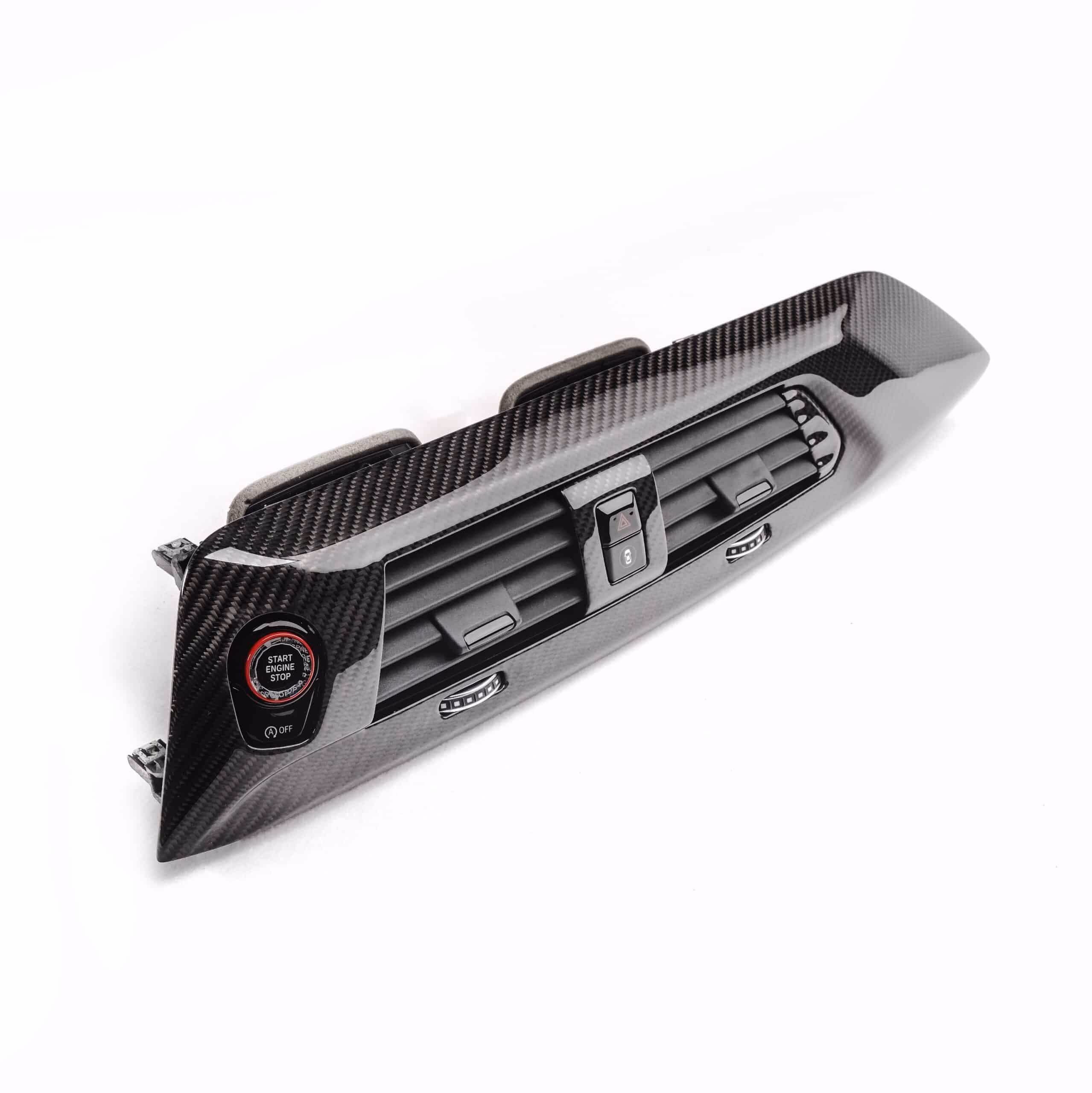 Leistungsstarkes Carbon-Heckdiffusor für sportliche Fahrzeuge, individuell anpassbar und hochwertiger Karbon-Look.