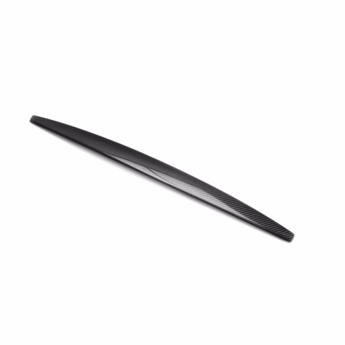 Leichtgewichtiges Carbon-Aerodynamik-Element für individuelle Fahrzeugmodifikationen.