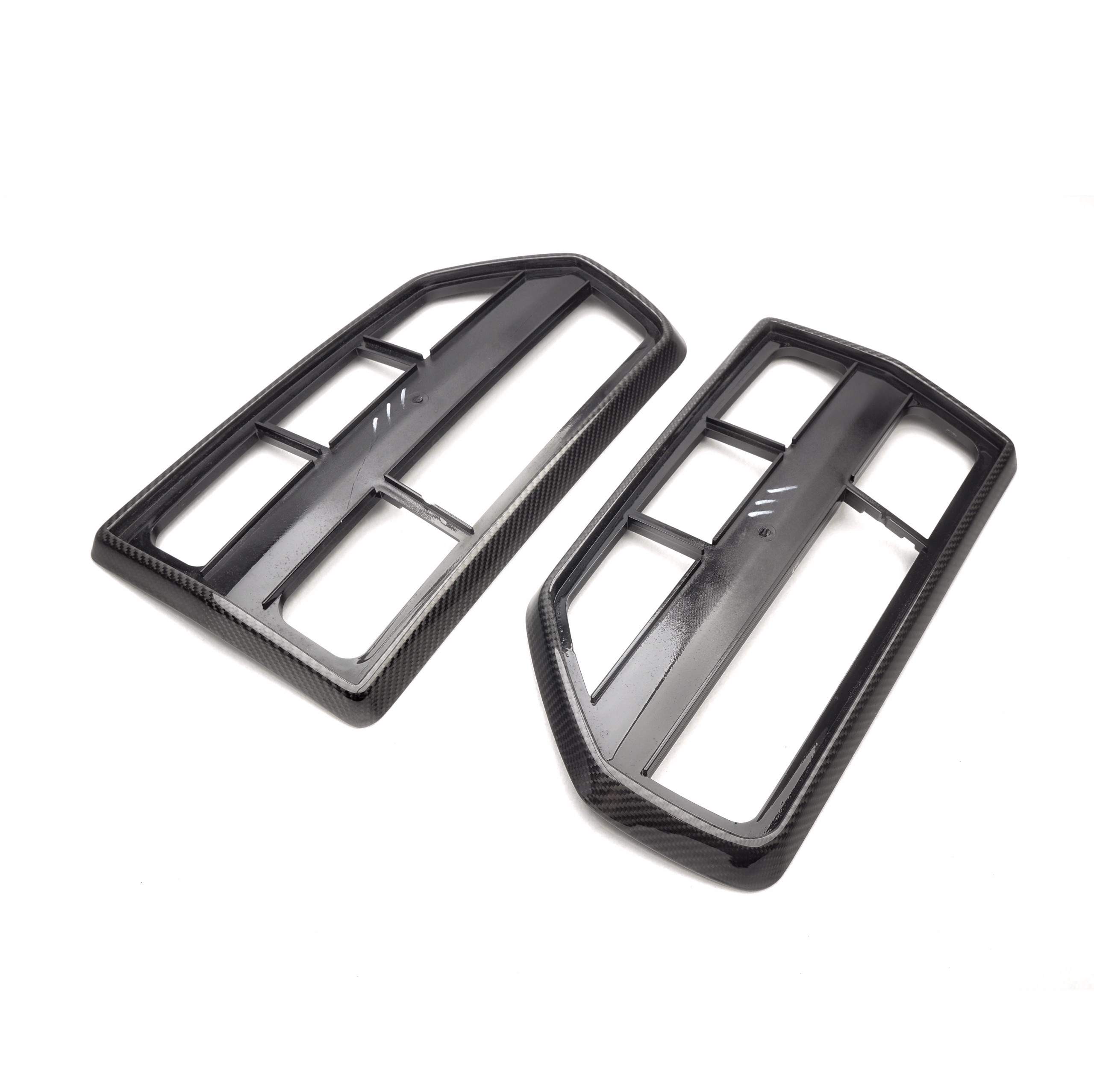 Leichtgewichtige Carbon-Nahfeld-Zierleisten fĂĽr Automobil-Tuning.