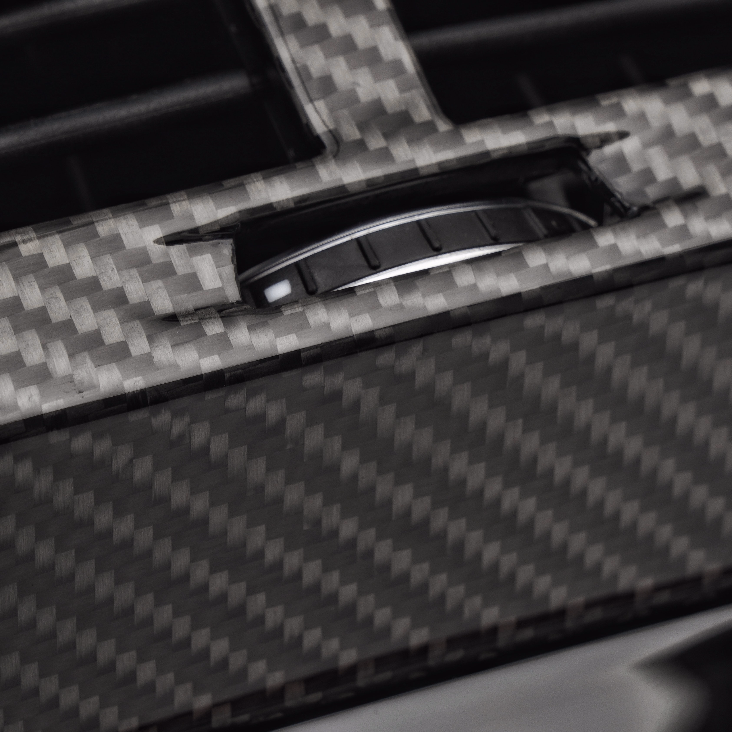 Leichtes Kohlefaser-Carbon-Finish fĂĽr Fahrzeugmodifikationen, sportliches Design, Hochwertige Autofelgendekoration.