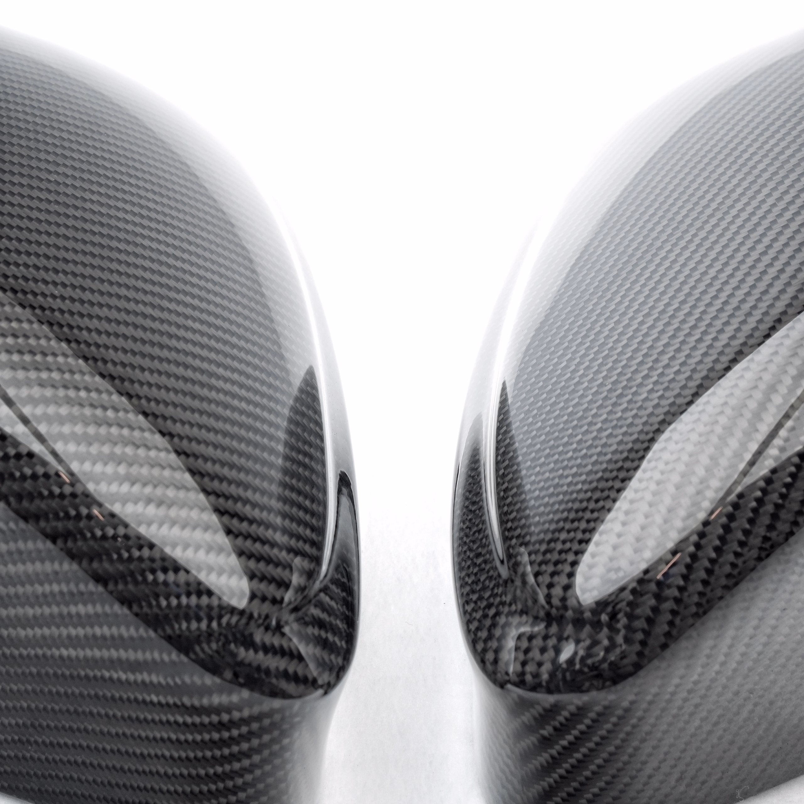 Skoda Enyaq Carbon Spiegelkappen – Bild 3