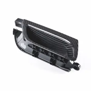 Audi R8 Carbon Fensterheberblende – Premium Upgrade für dein Fahrzeug